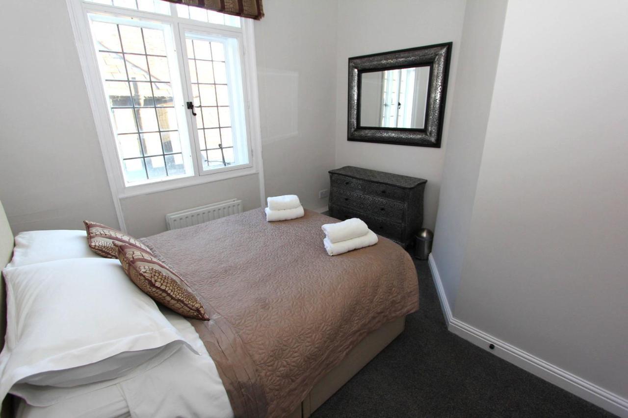 Character Apartment With Views Over City Centre & The Historic Rows Chester Exterior photo